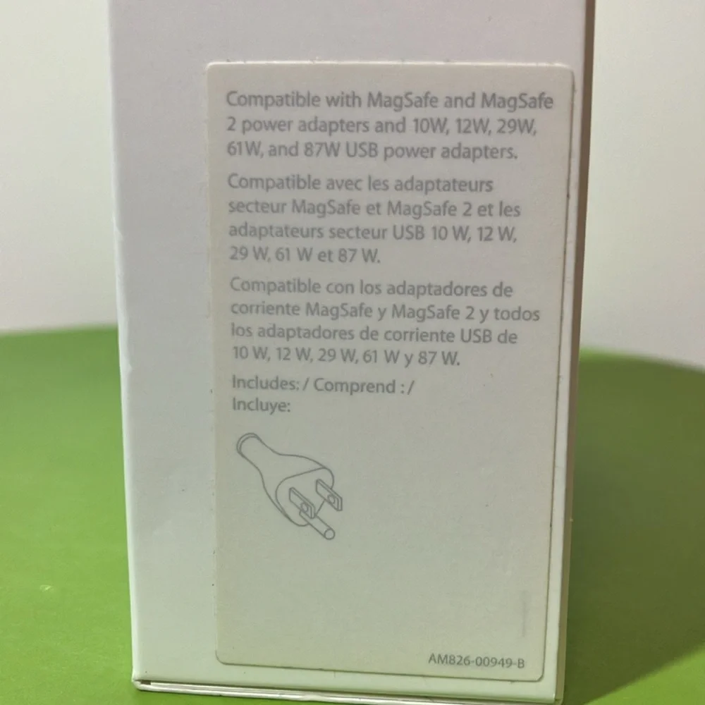 Apple Power Adapter Extension Cable Model A1689 (MK122LL/A) NWT